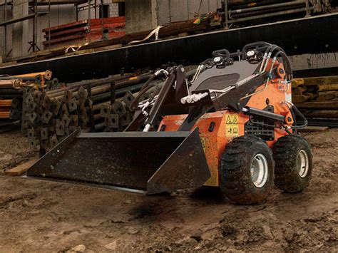 small skid steer with 1 2 ton|creworks mini epa skid steer.